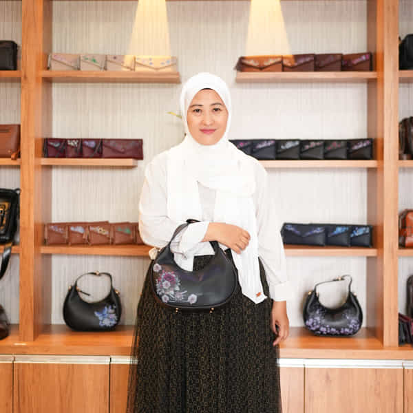 Gambar tambahan